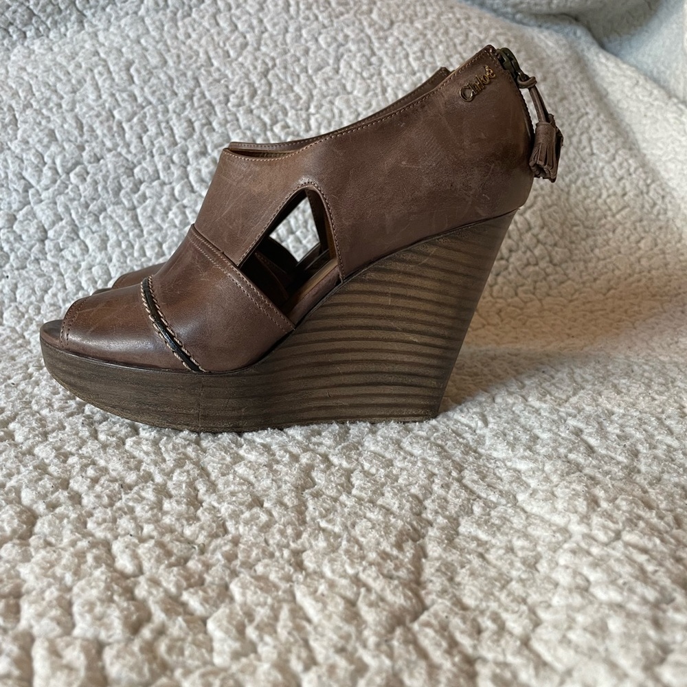 Authentic CHLOE Wedge Heel Peep Toe Shoes - Picture 4 of 8